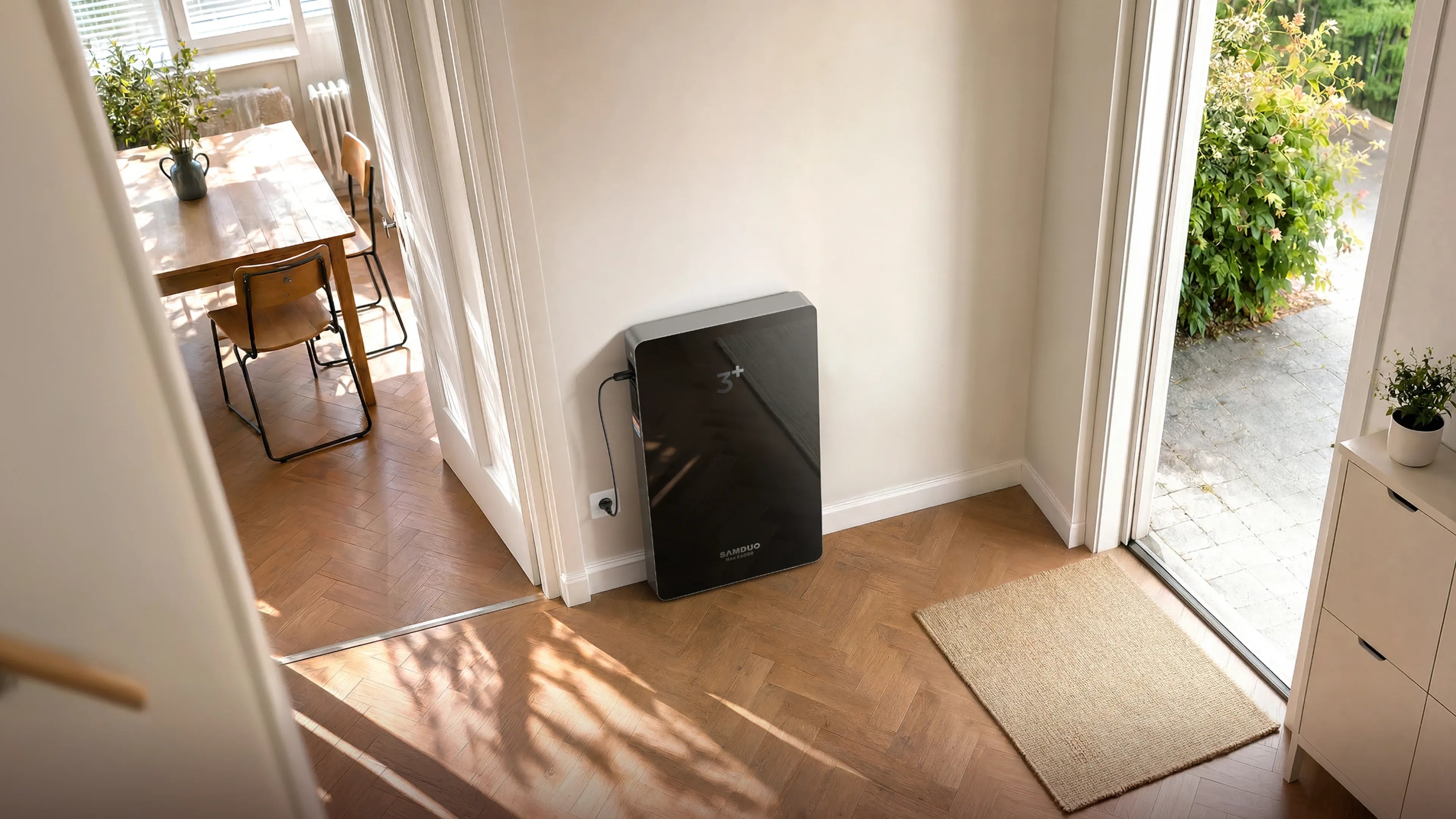 World's First Thinnest AC Plug-in Home Battery